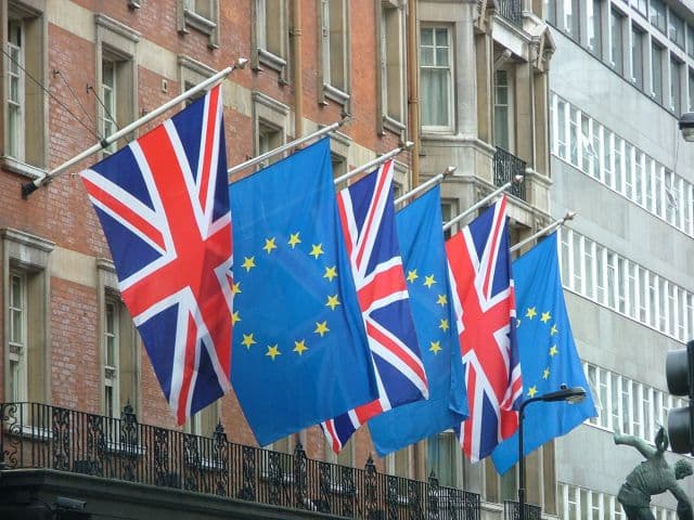 Лиссабонский договор стоил бизнесу Британии $20 млрд