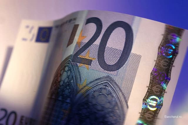 Transferurile de valută străină în favoarea persoanelor fizice s-au apropiat de nivelul dinaintea crizei