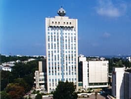 Guvernul a sistat privatizarea unor întreprinderi