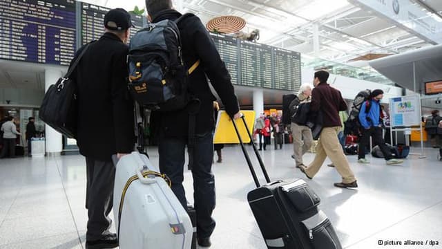 В Германии по призыву профсоюза пройдут забастовки в ряде аэропортов