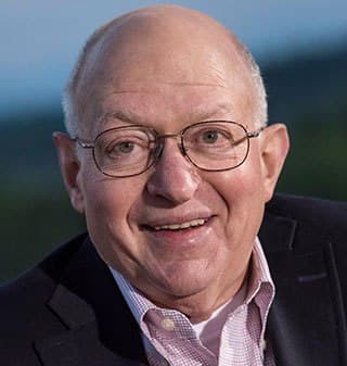 Martin Feldstein: Остановить взрывной рост федерального долга Америки