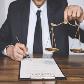 Achitarea TVA pentru importul de servicii de către administratorul insolvabilității