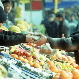О порядке социального и медицинского страхования пенсионеров, занятых розничной торговлей на рынке
