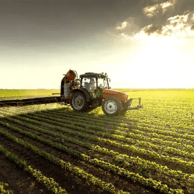 Cum vor putea beneficia agricultorii de motorină din ajutorul umanitar acordat de România