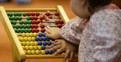 Concediile și indemnizațiile pentru salariații care au adoptat copii