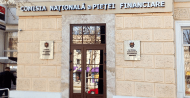 De la 1 ianuarie 2024 CNPF deține mai multe competențe în domeniul protecției consumatorilor financiari