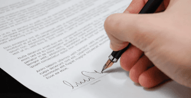 Informația prezentată de notari şi alte persoane care desfășoară activitatea notarială. Ultimele completări pot fi excluse