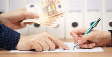 Дарение денег. Какие риски несет даритель