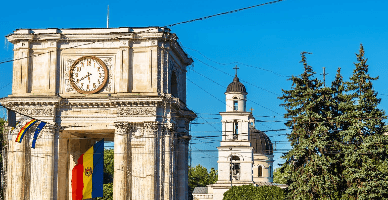 Гражданам 20 стран упростят условия для пребывания в Молдове в целях трудоустройства