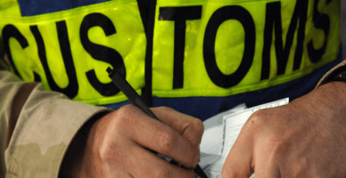 Părțile și accesoriile uzate pentru autovehicule interzise introducerii și plasării sub orice regim vamal