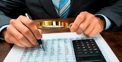  În ce cazuri activitatea de întreprinzător este considerată ilicită?