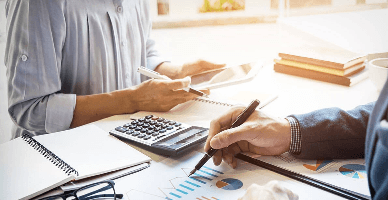 Este necesară prezentarea Informației (Forma IRM19) pentru membrii Consilului de administrație care activează pe baza contractului de mandat?