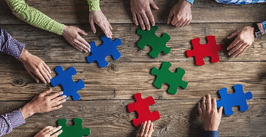 Angajatorii cu cel puțin 50 de salariați ar putea implementa politici interne privind prevenirea și combaterea violenței și hărțuirii în muncă