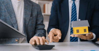 Activitatea agenților imobiliari va fi reglementată. Proiectul, votat în prima lectură