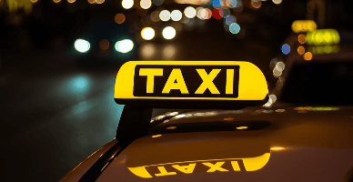 Amenzi de peste 15 mii lei aplicate contribuabililor care prestează servicii de taxi cu abateri de la legislație 