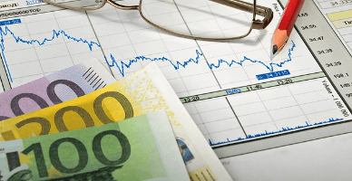 Obligația depunerii declarației CET-18 în cazul vânzării automobilului către o persoană juridică