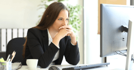 Apare obligația de prezentare a anexelor la Declarația privind TVA pentru contribuabilii care nu sunt plătitori ai TVA, în cazul în care aceștia au obligația de prezentare a Declarației privind TVA?