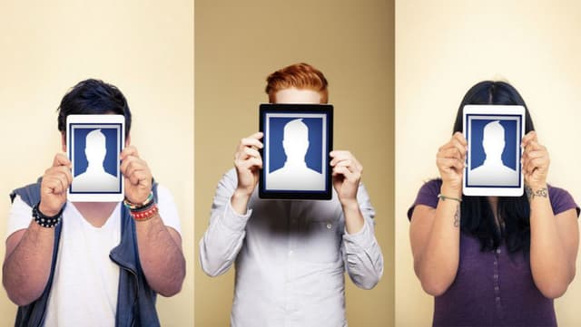 Germania a permis utilizarea numelor false pe facebook