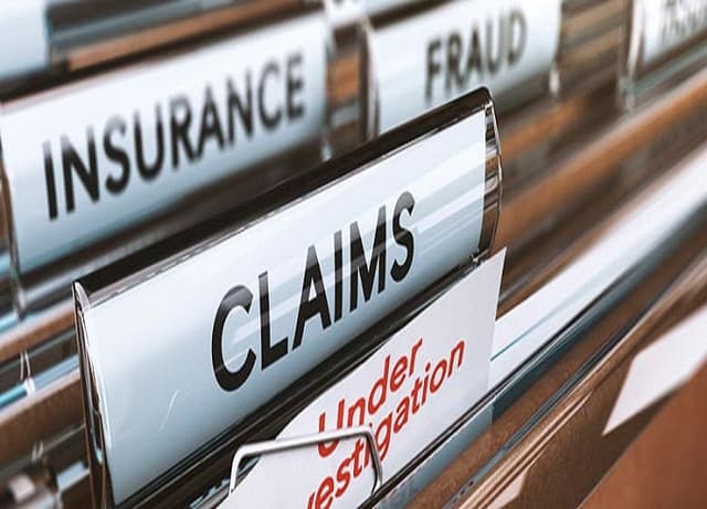 În anul 2020 asiguratorii au achitat mai puține despăgubiri