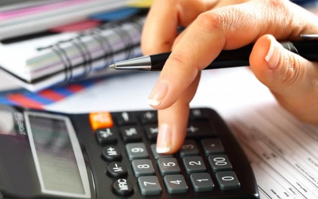 Impozite, economie şi finanţe: 24-30 octombrie