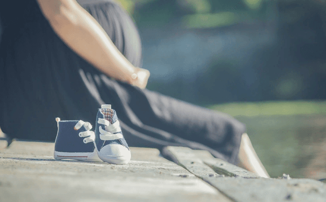 О порядке оплаты медицинского отпуска в связи с сохранением беременности