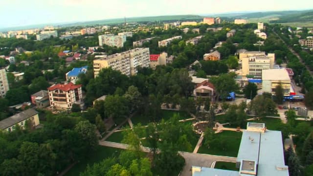 Opt oraşe au obținut statutul de municipiu