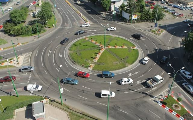 Sensuri giratorii noi în Chișinău