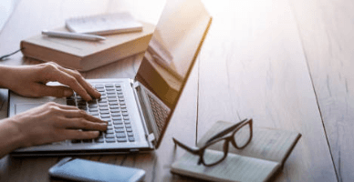 Применяется ли механизм обратного налогообложения при поставке электрической энергии покупателю, который задекларировал статус коммерсанта исключительно для природного газа?